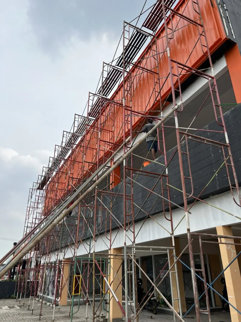 Proyek bangunan Kontraktor Amanah